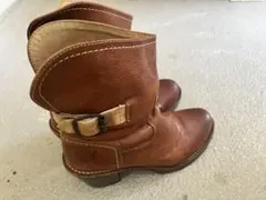 FRYE レディース　レザー ブーツ　サイズ5 1/2のサムネイル
