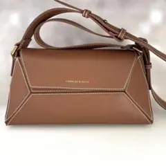 2026年最新】CHARLES & keith バッグ ブラウンの人気アイテム - メルカリ