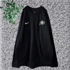 ナイキ　NIKE　プルオーバー　スウェット　ワッフル　黒　シンプル　ワンポイント