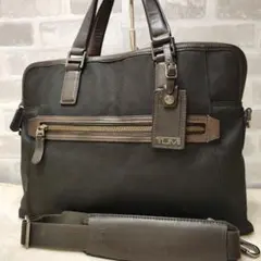 TUMI ビジネスバッグ ビーコンヒル 68216DE A4収納のサムネイル