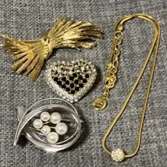 【Les Bijoux de Sophie】ビジュードソフィー うさぎネックレス Les Bijoux de Sophie】ビジュードソフィー うさぎネックレス - メルカリ