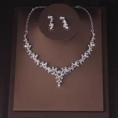 B286大人気！ネックレス ピアス2点セット　 結婚式　ウェディング　ゴールド