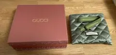 グッチ GUCCI ピンクギフトボックス 箱 グリーンポーチ リボン ラッピング