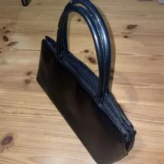 Hiromi Ichida 黒 ハンドバッグ