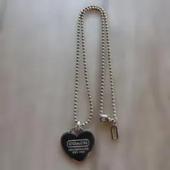 COACH ハートモチーフ シルバーネックレスのサムネイル