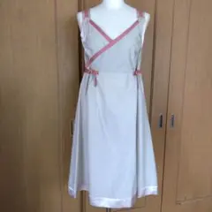 blancheurブランシュール ノースリーブ カシュクールワンピース ひざ丈のサムネイル