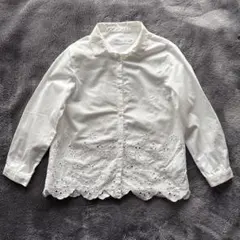 ZARA 刺繍入りホワイト長袖シャツ size7 CM122