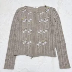 Item thumbnail for item b00d1b75-e7a4-4c16-8caa-960fc2d49234