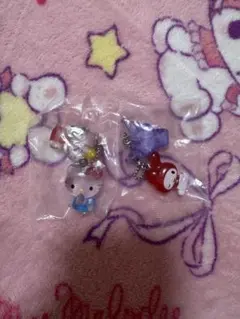 サンリオキャラクターズ なかよしドロップチャーム 2セット