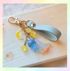SOLD◇猫 北欧 数式 ハンドメイド 布タッセル バックチャーム
