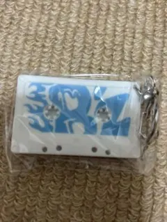 B'z FYOP+ ガチャ6/14ファイナルカセットチャーム - メルカリ