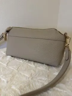 Item thumbnail for item 7f4a1be0-8ea3-49e1-b9b5-949b754b58a3