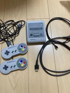 ニンテンドークラシックミニ　スーパーファミコン(箱、説明書無し)