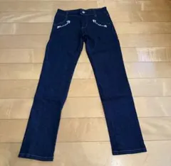 超美品⭐︎花柄刺繍デニムパンツ 150cm