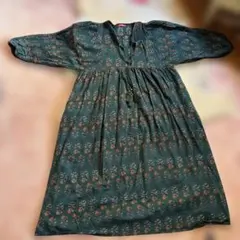 グリーン花柄ロングワンピース