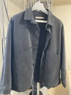 7115 by Szeki 黒のボタン付きシャツジャケット