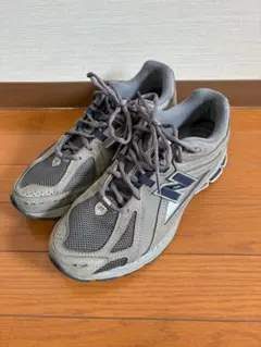 Item thumbnail for item cfc8c7e2-9e9a-4272-867e-ee4c67350752