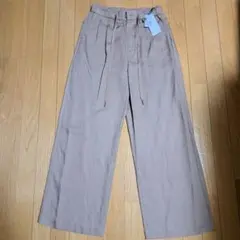 ☆春夏向き☆　新品　ヤマダヤ　Vin サウンドベージュ パンツ 38