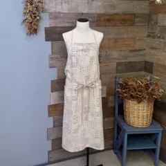 Item thumbnail for item 24488397-0742-45fc-8907-5ba41ce8a2c4