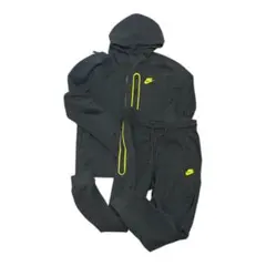 NIKE テックフリース　セットアップ