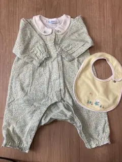 familiar 花柄ロンパースとスタイセット