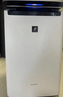 Item thumbnail for item 6c267b63-7cef-4523-8817-86c2b99820b0