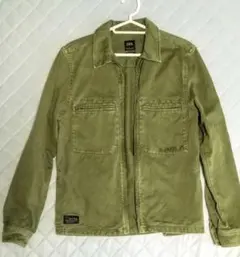 ZARA メンズ　リラックスフィット ミリタリージャケット オリーブ