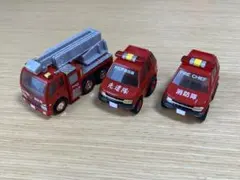 チョロQ 消防隊3 大型ハシゴ車・指揮車SUV 3台セットのサムネイル
