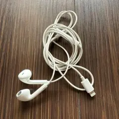 Apple　iPhone ライトニングイヤホン【純正】