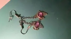 蝶の形状 ピアス(紫・黄色)