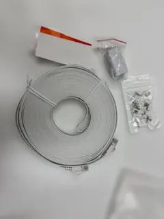 ホワイト LANケーブル 付属品付き cat7 15mのサムネイル