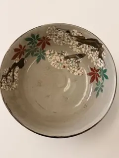 名品】九谷焼 関山藤 盛皿 扇面 蝶 菊花 金彩 黒地 飾皿 銘入り 縁起物