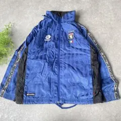 Item thumbnail for item 2fa37cd0-30ca-45bf-b60b-eef3a3ebf440