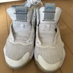 ASICS／バスケットシューズ