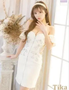 Tika オフショルダー ビーズ刺繍 タイトドレス