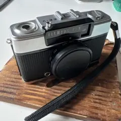★ショット数33!★ OLYMPUS　オリンパス OM-D E-M5 Mark II ボディ ★新品級!★ 177842