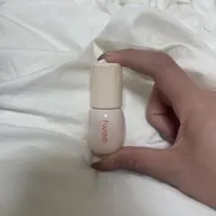 Fwee3Dチェイジンググロス 〈リップグロス〉