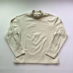 ユニクロ　ソフトフリースハイネックTシャツ　130cm