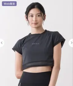 【新品未開封】SUKALA アクティブシアーカラークロップドTシャツ　ブラックL