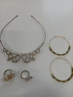 Item thumbnail for item 4d8d9c67-40d4-4ca5-8bcd-230ba47aa30b