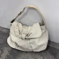 【マークジェイコブス】ホワイトレザーリボンショルダーバッグ