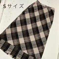 フリンジ付きチェックスカート