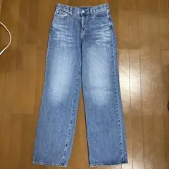 UNIQLOのワイドストレートジーンズ　竹長め