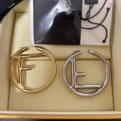 FENDI フェンディ　ピアスのサムネイル