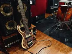 Ibanez BTB846V-ABL 6弦ベース 希少木目！のサムネイル