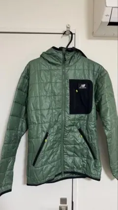 New Balance 中綿ジャケット S グリーン MJ23502