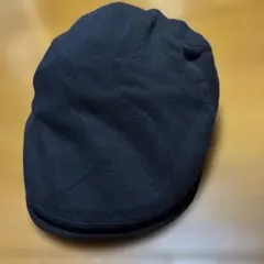 LACOSTE 黒いハンチング帽