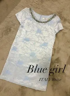 ブルーガール ワンピース ビジュ 刺繍 サテン 花柄のサムネイル