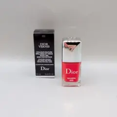 【新品未使用】 Dior ディオール ヴェルニ 633 バヤデール ネイルのサムネイル