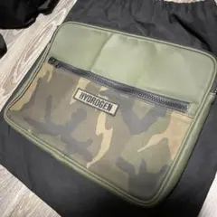 クラッチバッグ